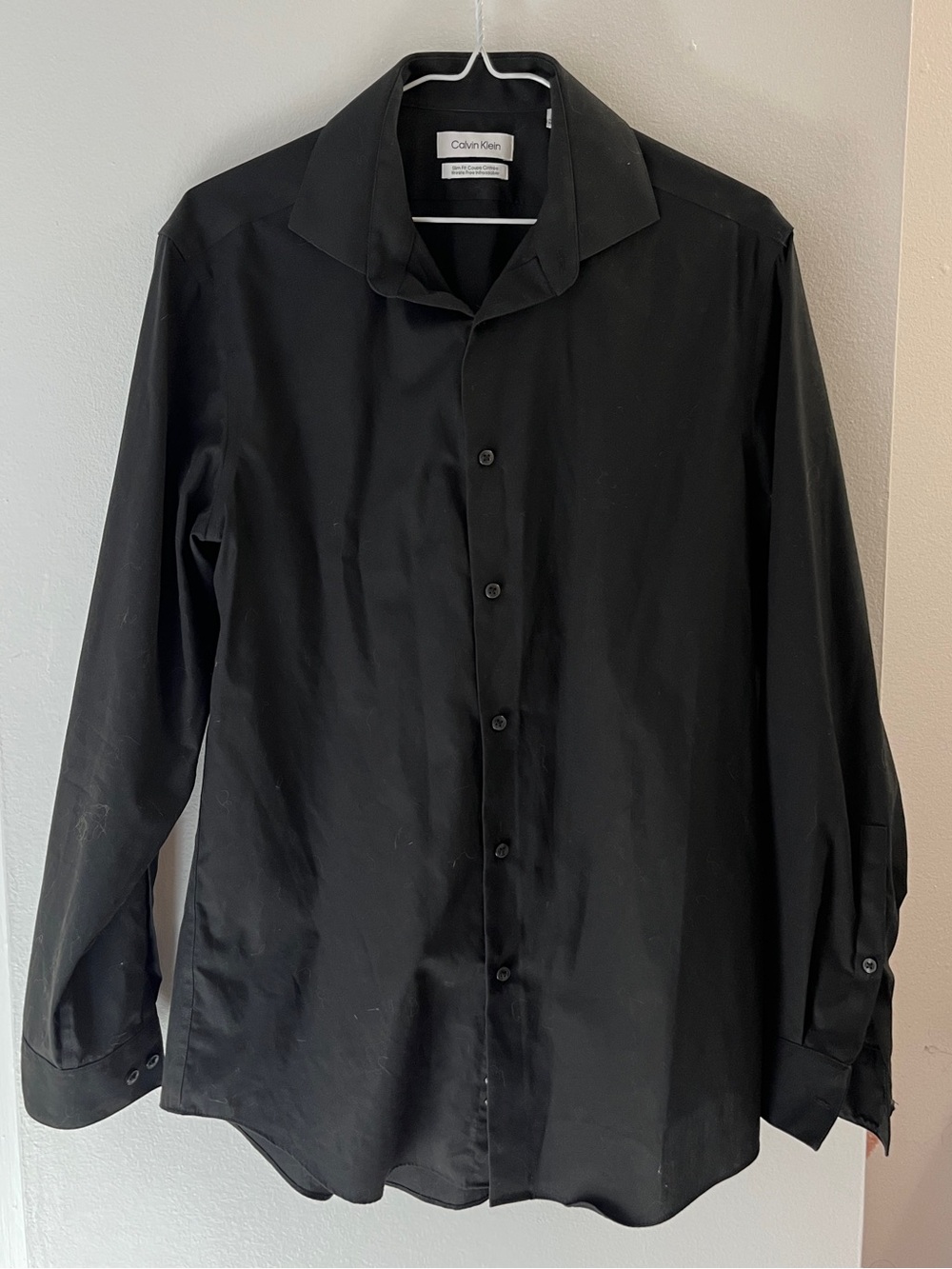 Calvin Klein Men’s Black Long-Sleeve Button-Down Dress Shirt